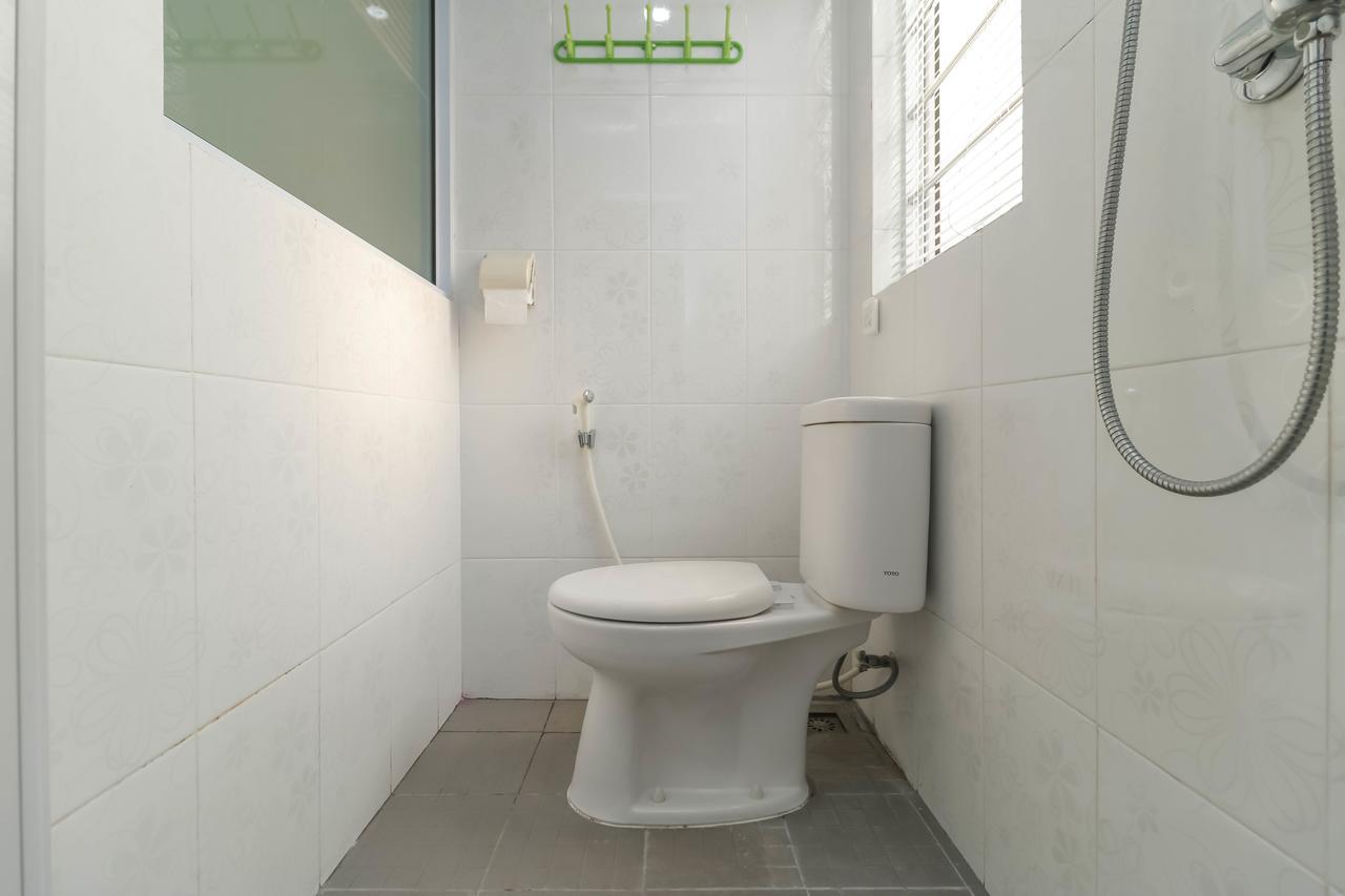 Reddoorz Near Nagoya Hill Hotel Batam Bagian luar foto